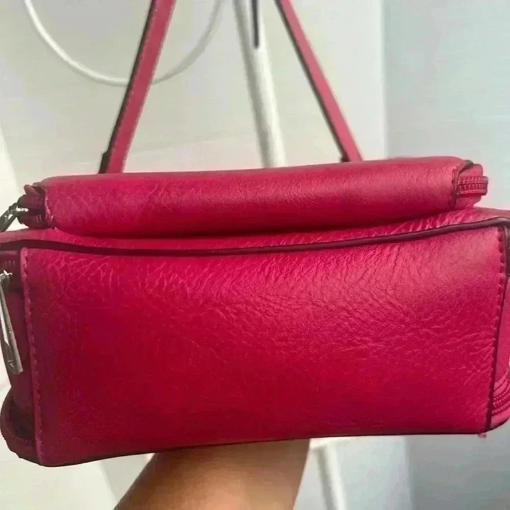 Kelsey Crossbody Piper and Dune Organizing Handbag